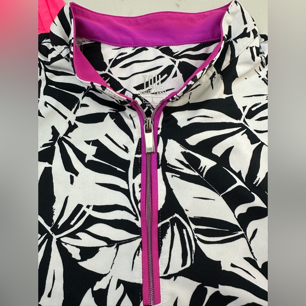 Two Tail Women's Sleeveless Tops - Black and White Leaf Print & Bright Pink - Picture 3 of 11